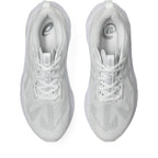 ASICS Novablast 5 Blanc-Gris / White-Piedmont Grey — vue dessus (1011B974-100)