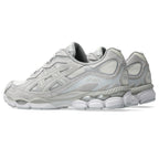 ASICS GEL-NYC Crème-Gris nuage / Cream-Cloud Grey — vue avant intérieure (1203A663-101)