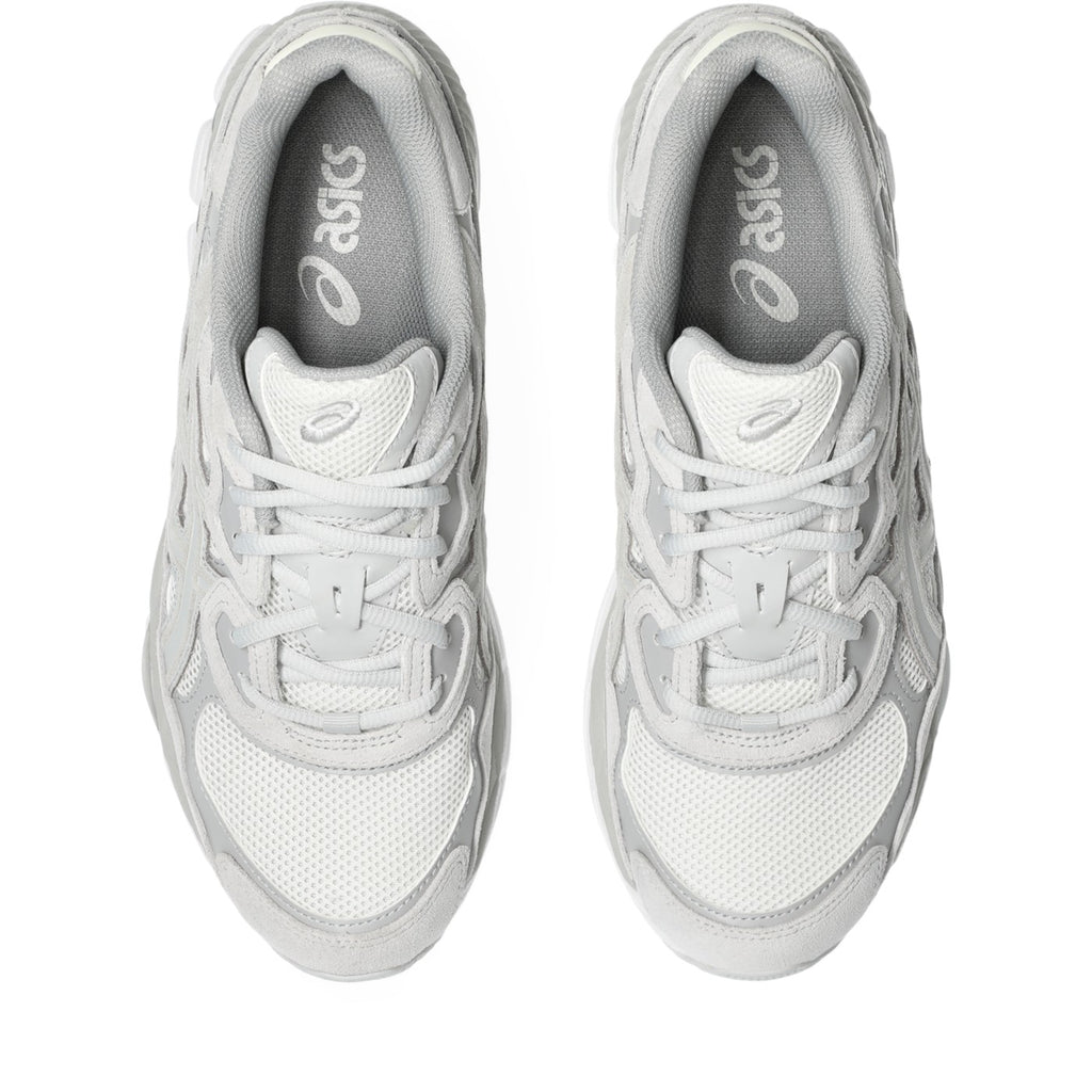 ASICS GEL-NYC Crème-Gris nuage / Cream-Cloud Grey — vue dessus (1203A663-101)