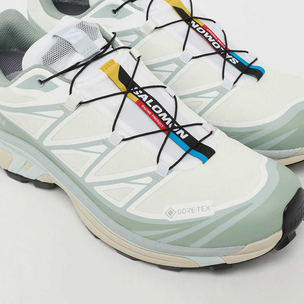 Salomon XT-6 GORE-TEX – White / Green Milieu / Ice Flow – detail lacage