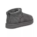UGG Classic Ultra Mini Femme – Gris – trois quarts arriere