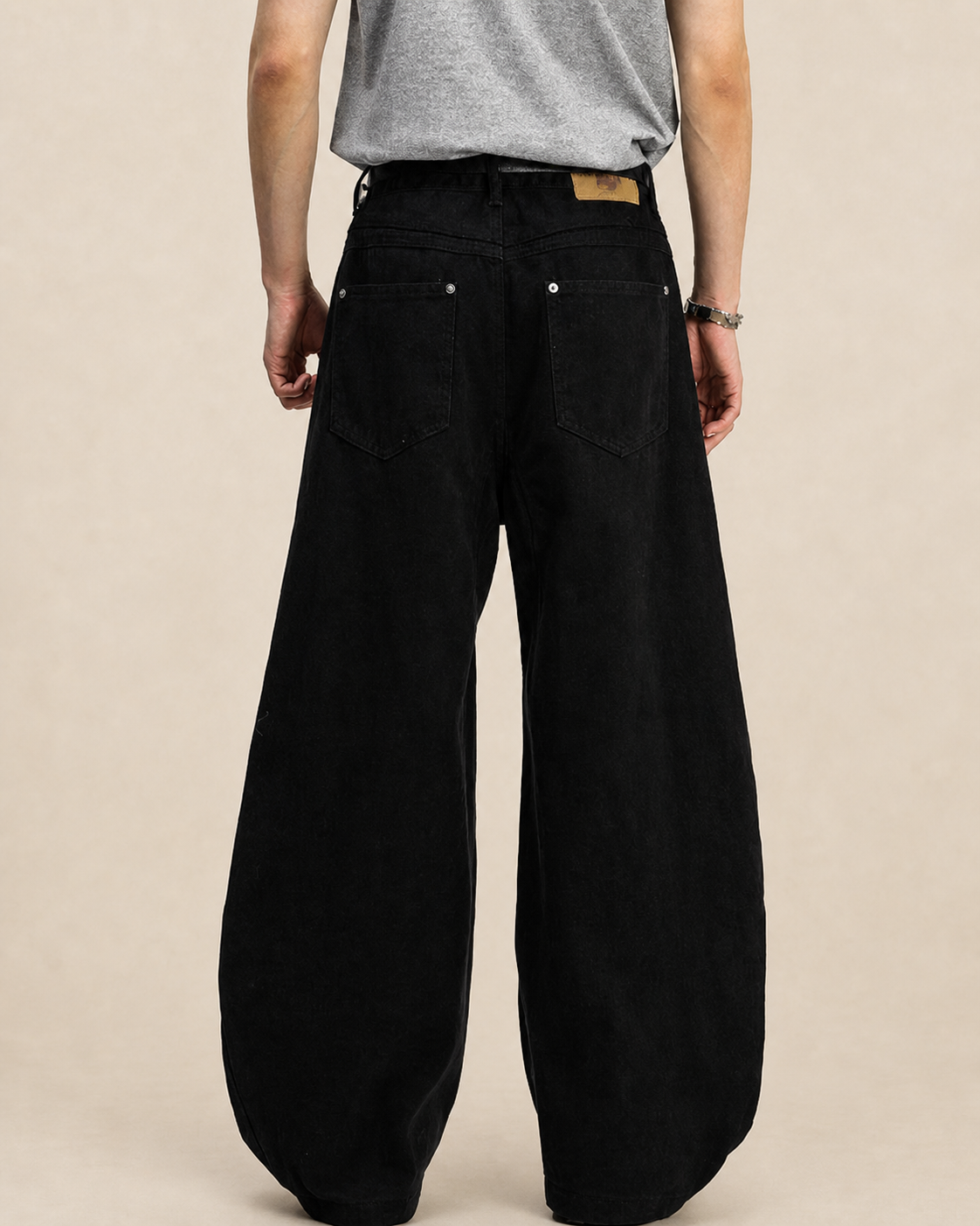 Pantalon cargo homme large en coton — vue 3