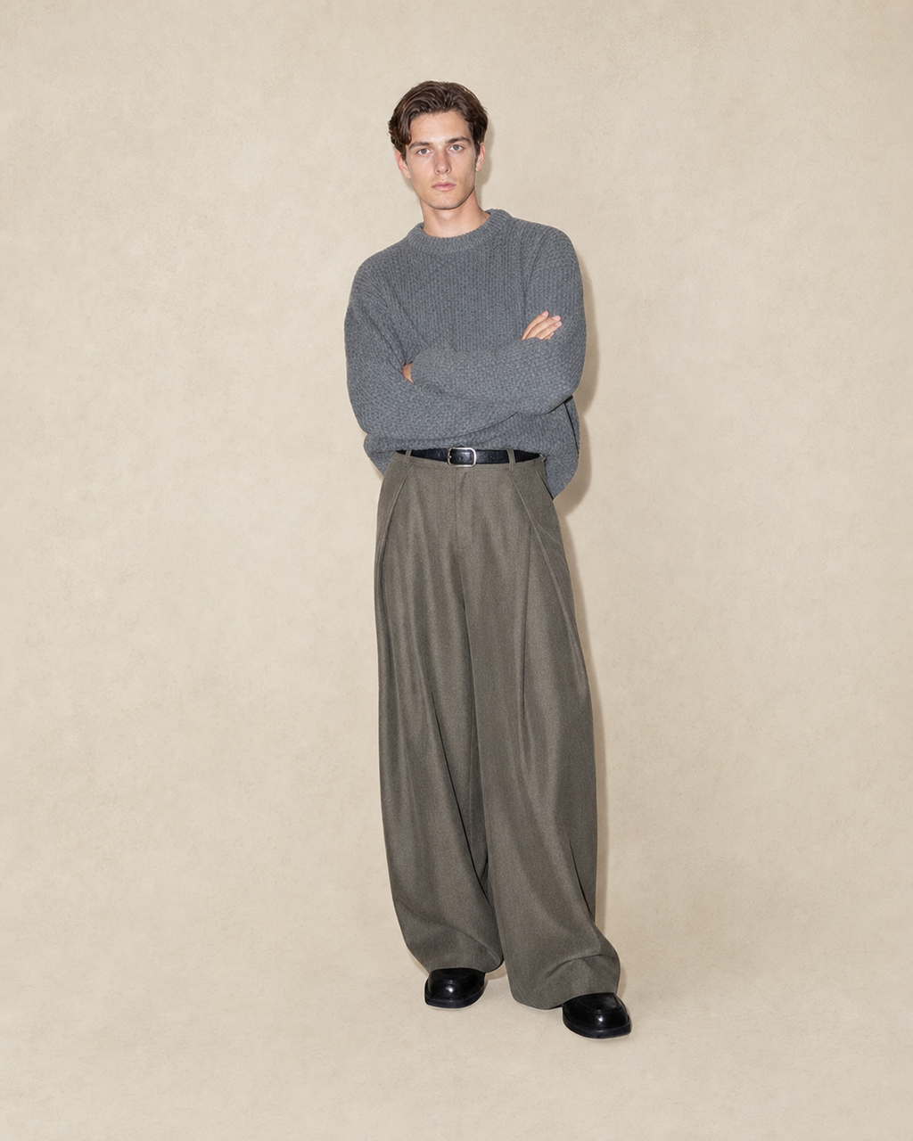 Pantalon homme à pinces et jambe large — vue 4