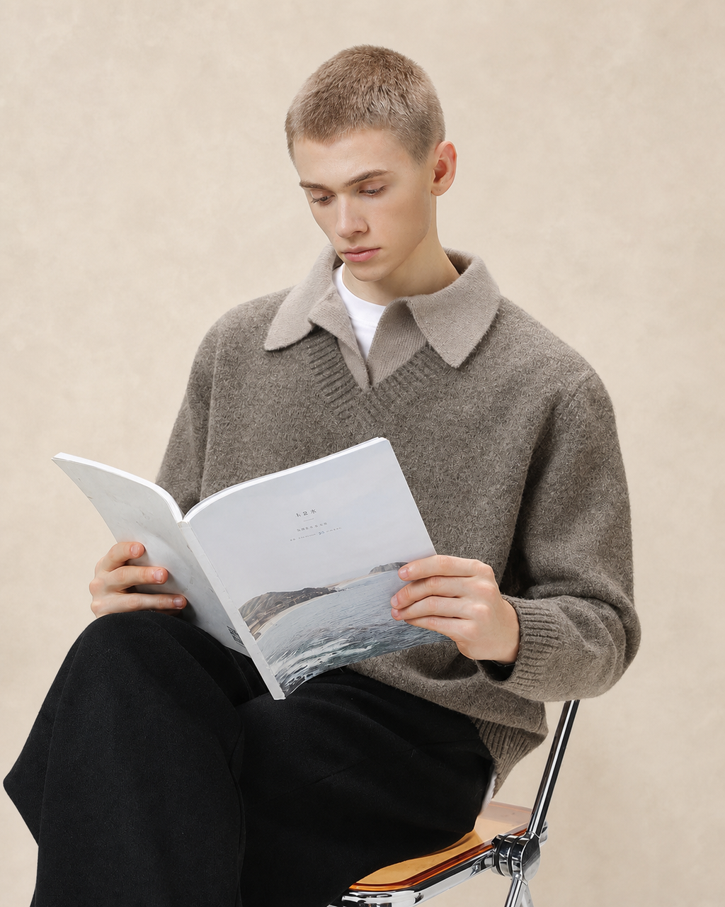 Pull homme col V à col chemise en laine mélangée — vue 3