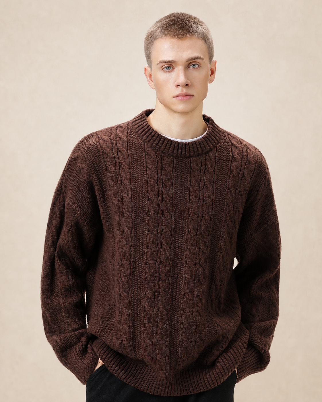 Pull homme en maille torsadée — vue 1